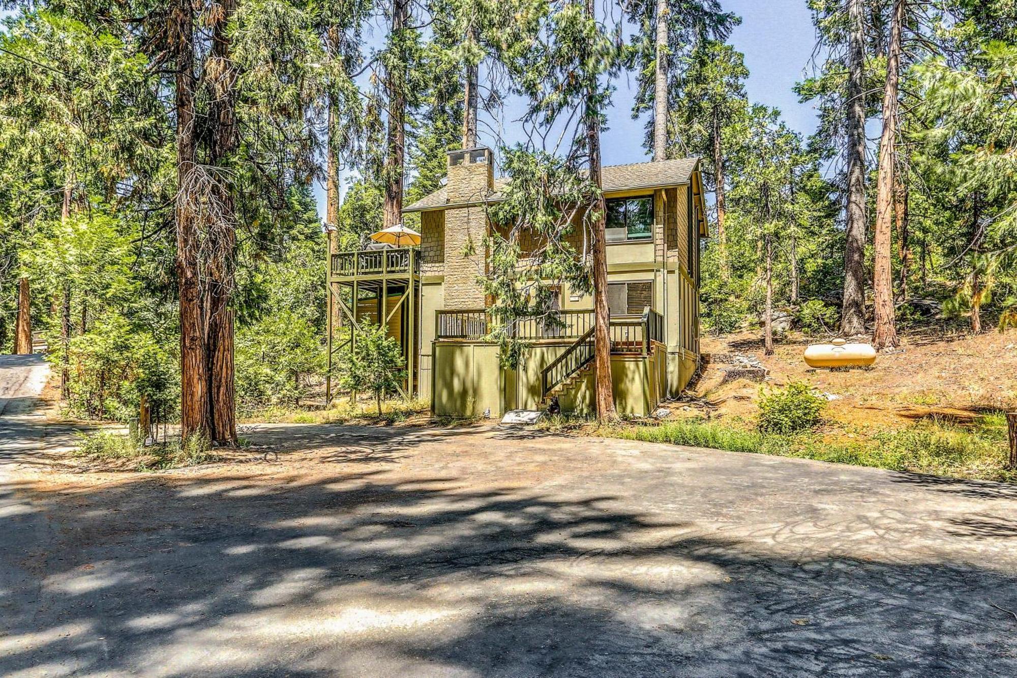 Cozy Bears Hideaway Cabin About 3 Mi To Shaver Lake! Екстериор снимка